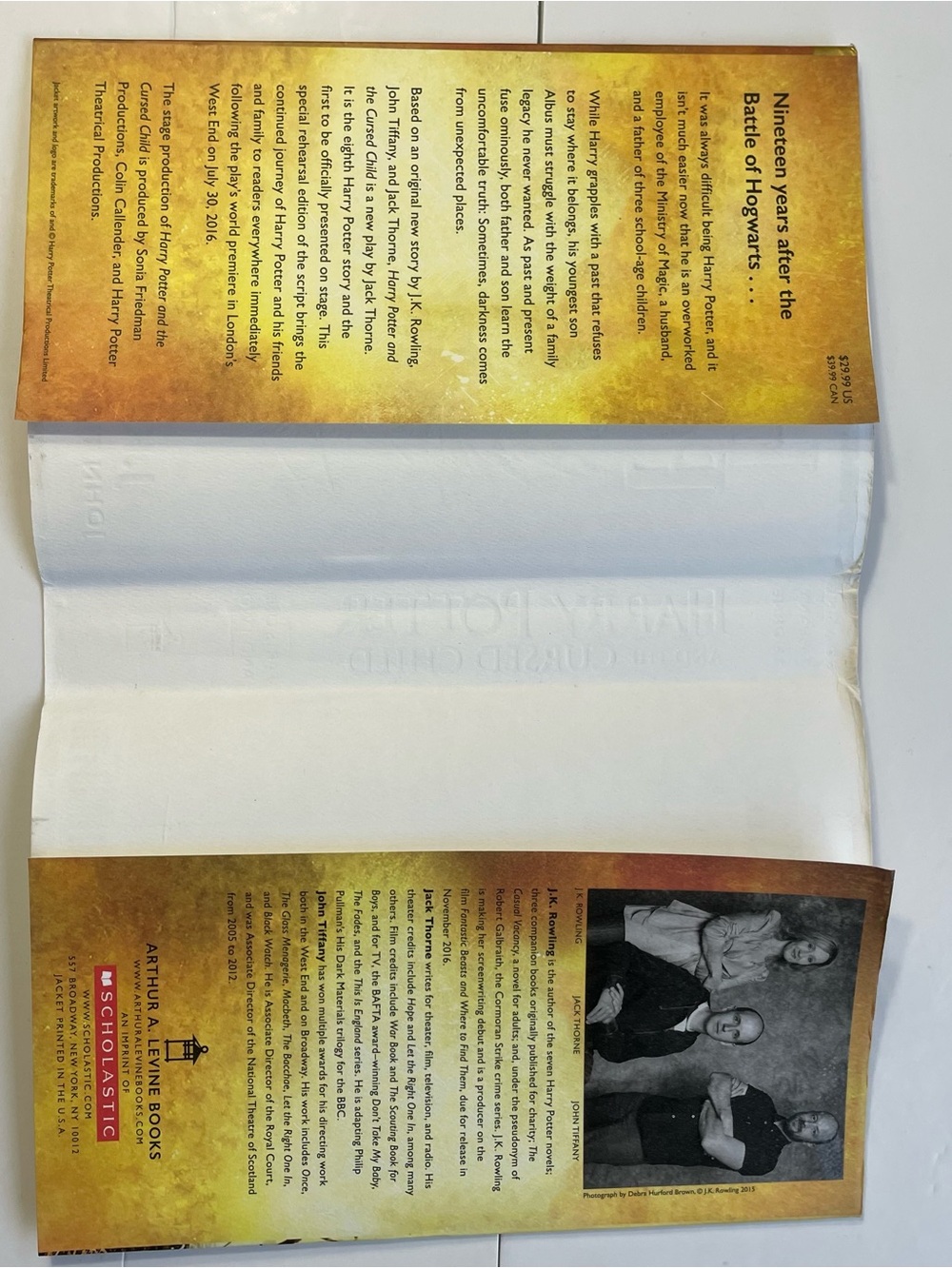 Harry Potter and the Cursed Child (Parts 1 & 2) – First Edition Hardcover Script - Picture 5 of 8
